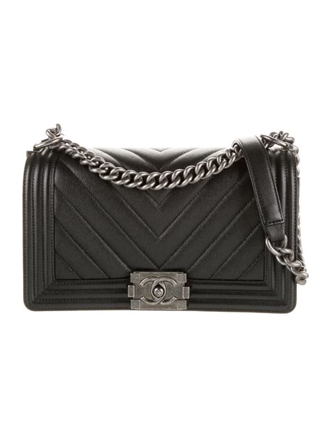 chanel boy chevron new medium|Chanel boy bag inside.